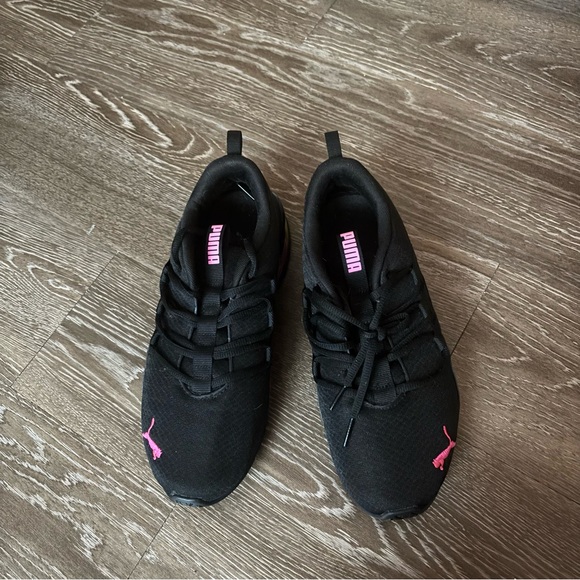 Puma sneakers - Picture 3 of 4
